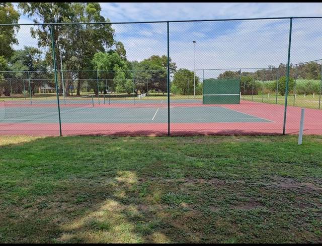 LAND FOR SALE IN RIVERSPRAY LIFESTYLE ESTATE
